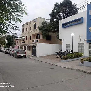  Pensión Hospedaje Atarazana